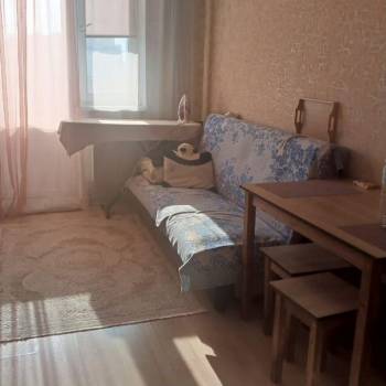 Продается 1-комнатная квартира, 39 м²