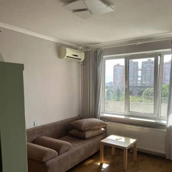 Сдается 2-х комнатная квартира, 55 м²