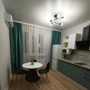 Сдается 1-комнатная квартира, 35 м²