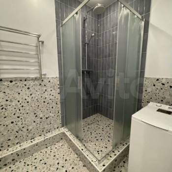 Сдается 1-комнатная квартира, 55 м²