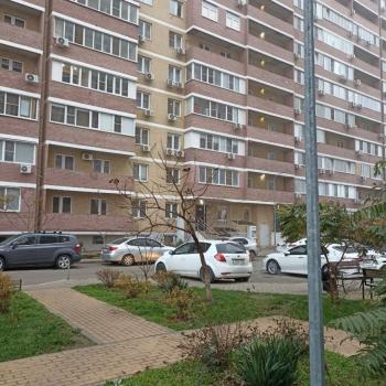 Сдается 1-комнатная квартира, 38 м²