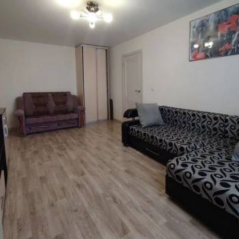 Сдается 1-комнатная квартира, 38 м²
