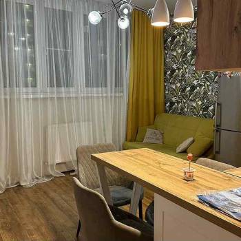Сдается 1-комнатная квартира, 45 м²