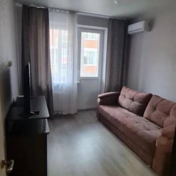 Сдается 2-х комнатная квартира, 60 м²