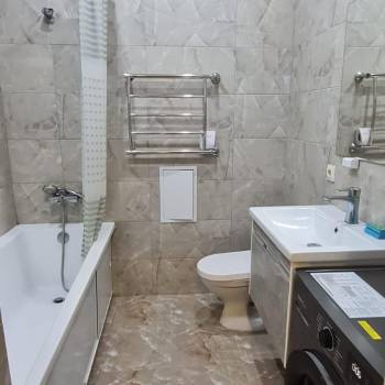 Сдается 2-х комнатная квартира, 60 м²