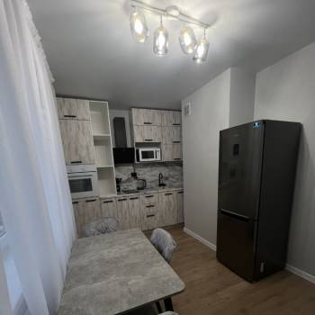Сдается 2-х комнатная квартира, 66,7 м²