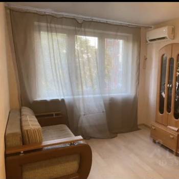 Продается 1-комнатная квартира, 41 м²