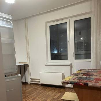 Сдается 1-комнатная квартира, 38 м²