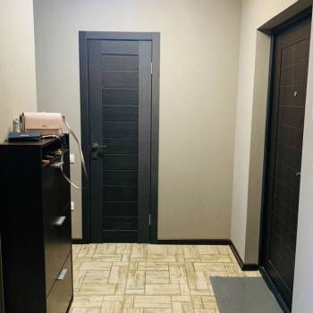 Продается 1-комнатная квартира, 42 м²