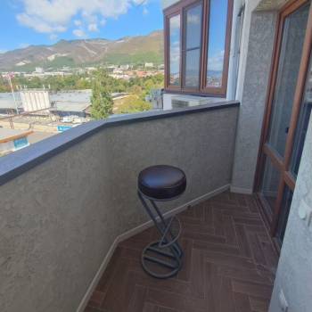 Продается 1-комнатная квартира, 55 м²