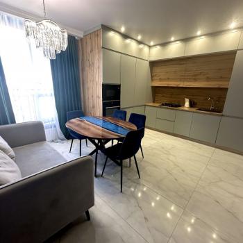 Сдается 2-х комнатная квартира, 70 м²