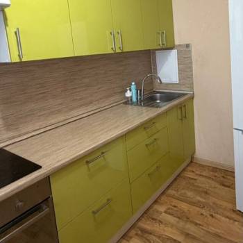 Сдается 1-комнатная квартира, 38 м²