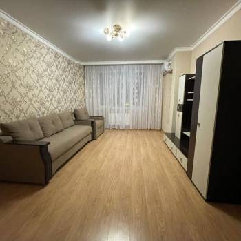 Сдается 1-комнатная квартира, 43,7 м²