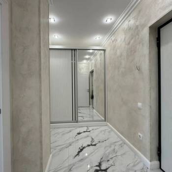 Продается 1-комнатная квартира, 50 м²