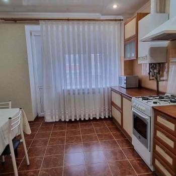 Сдается 2-х комнатная квартира, 73 м²