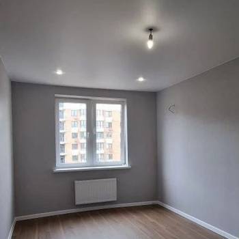 Продается 1-комнатная квартира, 42 м²