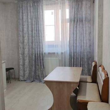 Сдается 1-комнатная квартира, 38 м²