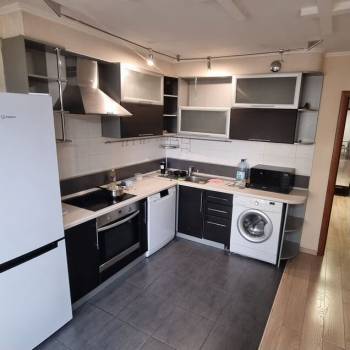 Продается 2-х комнатная квартира, 65 м²