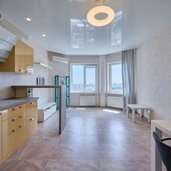 Продается 2-х комнатная квартира, 76,3 м²