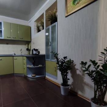 Продается Многокомнатная квартира, 85 м²