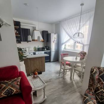 Продается 3-х комнатная квартира, 61,6 м²
