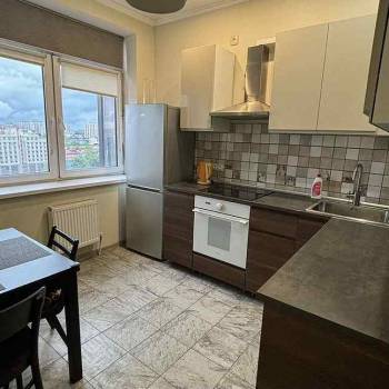 Сдается 1-комнатная квартира, 39 м²