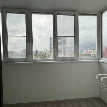 Сдается 1-комнатная квартира, 39 м²
