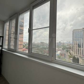 Сдается 1-комнатная квартира, 39 м²