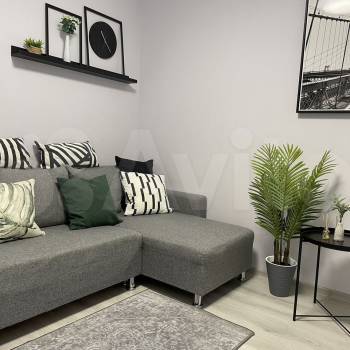 Сдается 1-комнатная квартира, 42 м²
