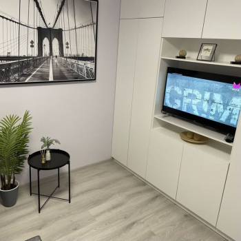 Сдается 1-комнатная квартира, 42 м²