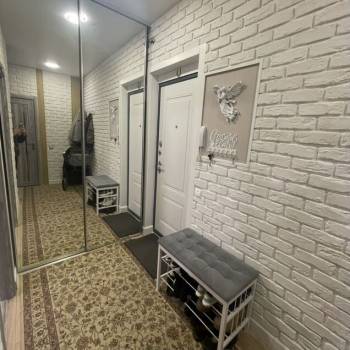 Продается 1-комнатная квартира, 47 м²