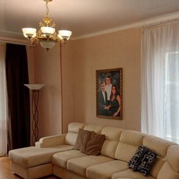 Продается 2-х комнатная квартира, 82,5 м²