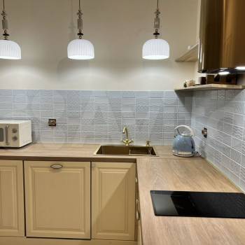 Продается 1-комнатная квартира, 38 м²