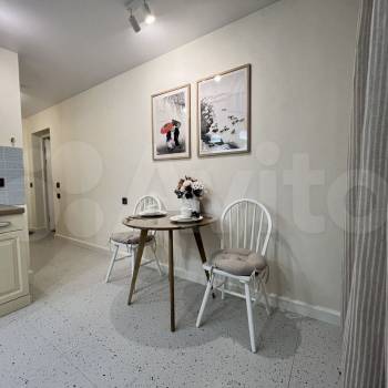 Продается 1-комнатная квартира, 38 м²