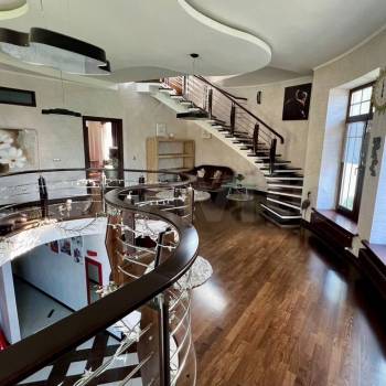 Сдается Дом, 360 м²