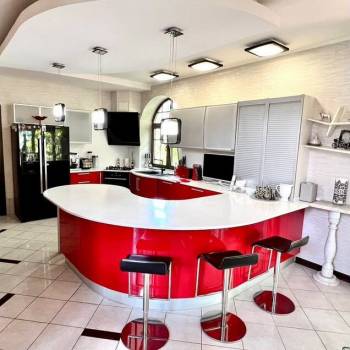Сдается Дом, 360 м²
