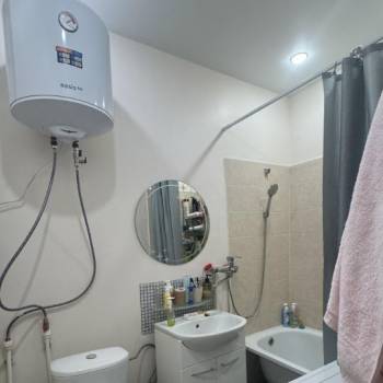 Продается 1-комнатная квартира, 38 м²
