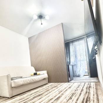 Продается 1-комнатная квартира, 38 м²