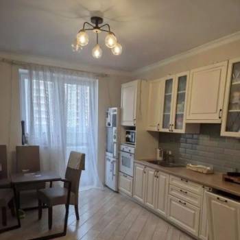 Продается 2-х комнатная квартира, 68 м²