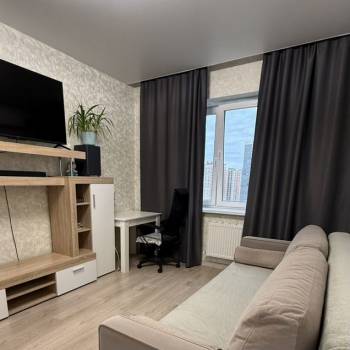 Сдается 1-комнатная квартира, 38 м²
