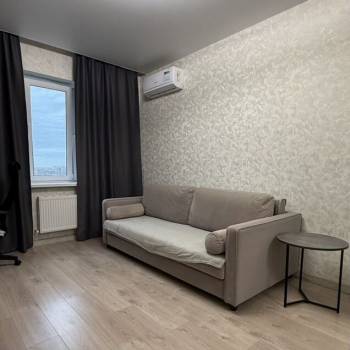 Сдается 1-комнатная квартира, 38 м²