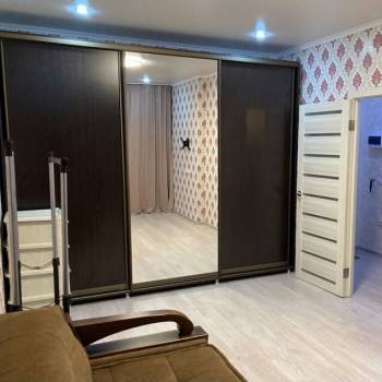 Сдается 1-комнатная квартира, 37 м²