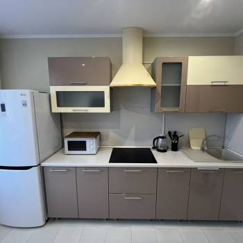 Сдается 1-комнатная квартира, 37 м²