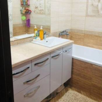 Сдается 2-х комнатная квартира, 70 м²