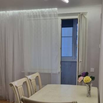 Сдается Многокомнатная квартира, 71 м²