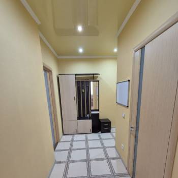 Продается 1-комнатная квартира, 38 м²