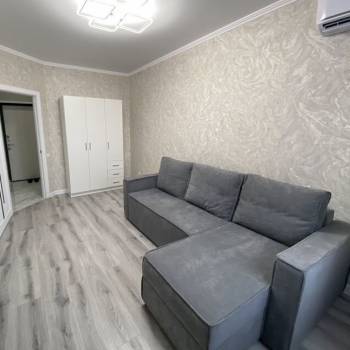 Сдается 1-комнатная квартира, 36 м²