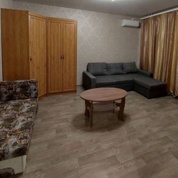 Сдается 1-комнатная квартира, 39 м²
