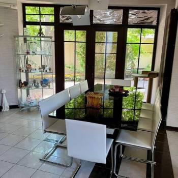 Сдается Дом, 360 м²