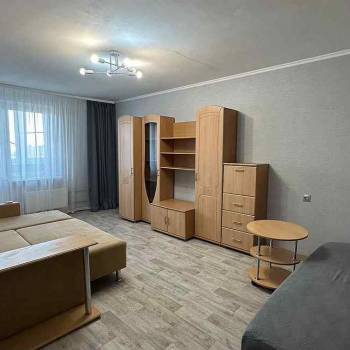 Сдается 1-комнатная квартира, 47 м²